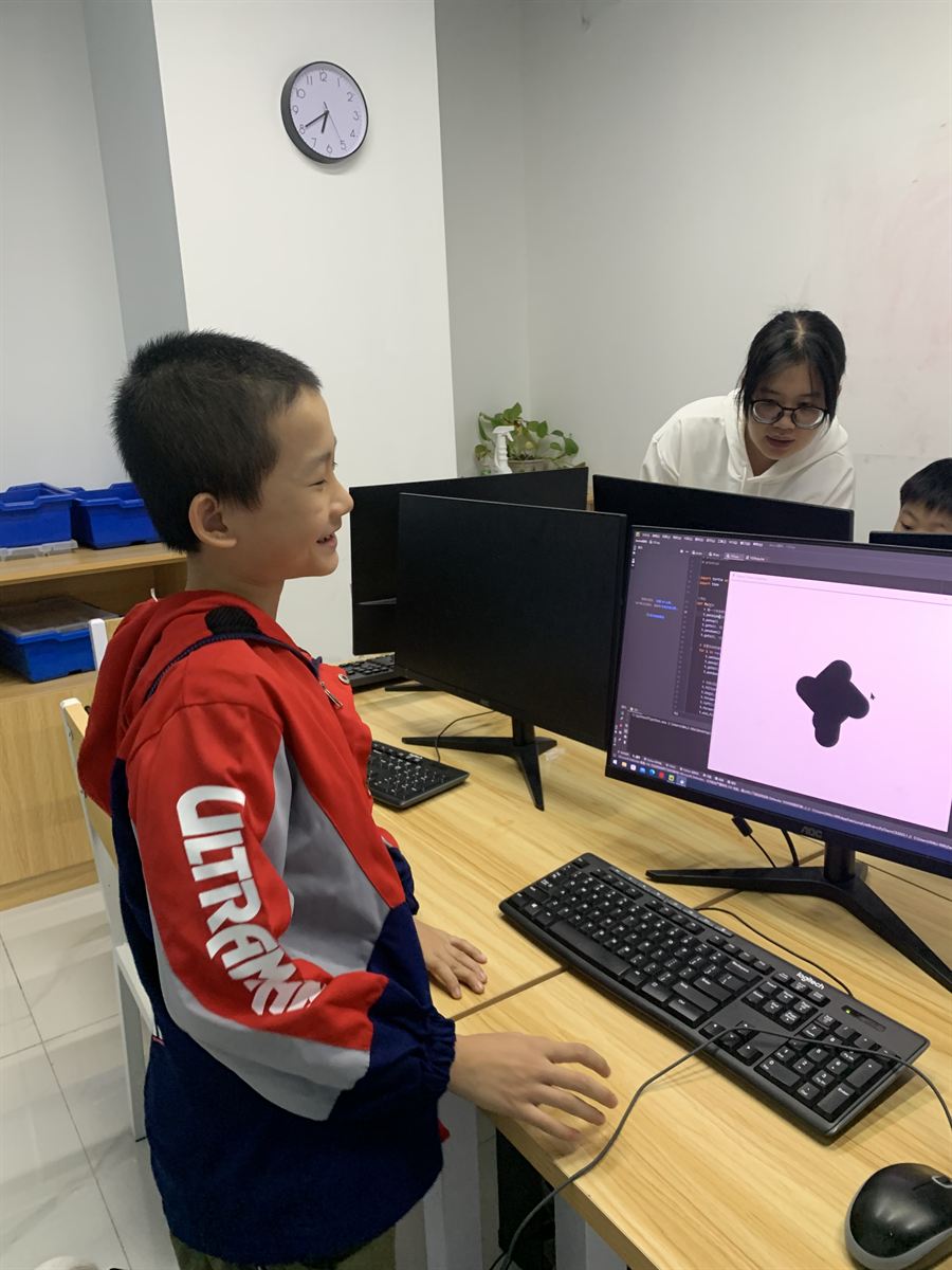 编程课快乐练代码